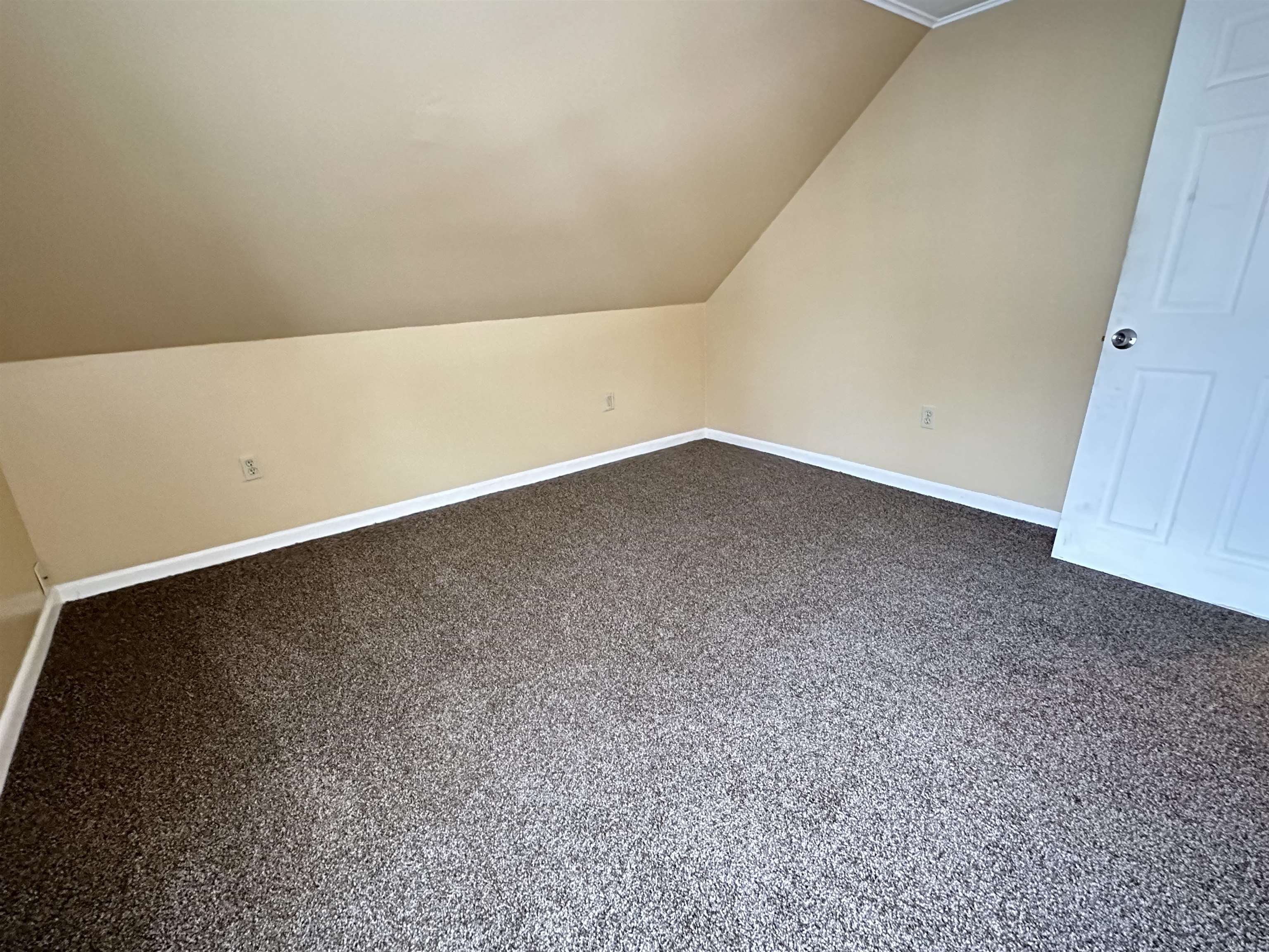 20 Spring Street Somersworth, NH 03878 - Photo 21 of 39