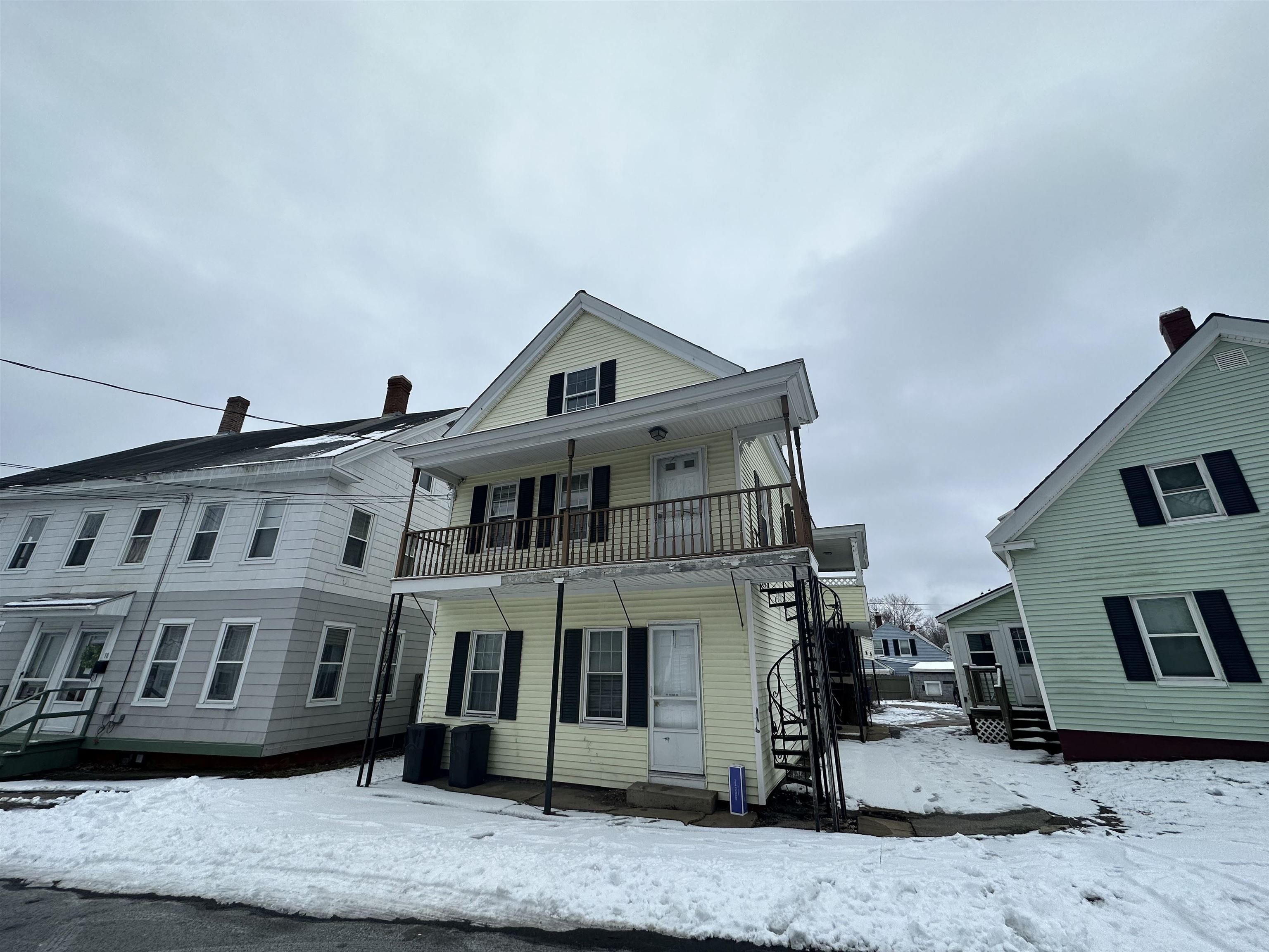 20 Spring Street Somersworth, NH 03878 - Photo 28 of 39