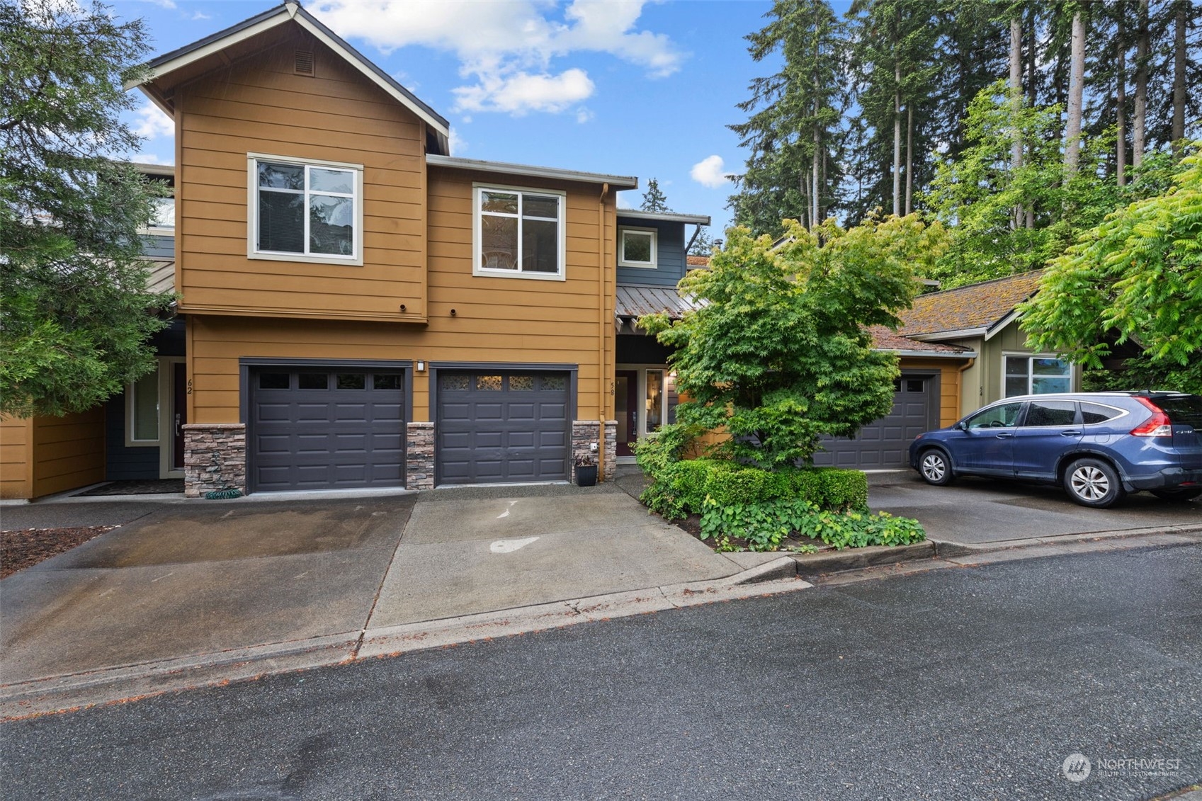 58 Cougar Ridge Road Northwest, Unit 2203 Issaquah, WA 98027 - Photo 1 of 37 a house view