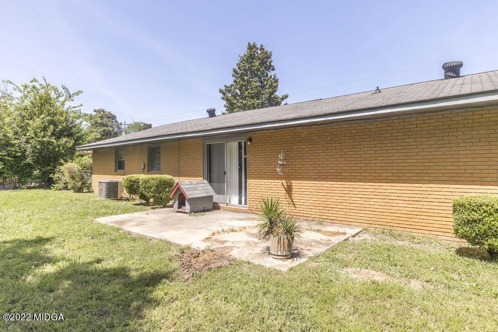 603 Greenbriar Road Warner Robins, GA 31093 - Photo 9 of 14 603 Greenbriar Rd 9