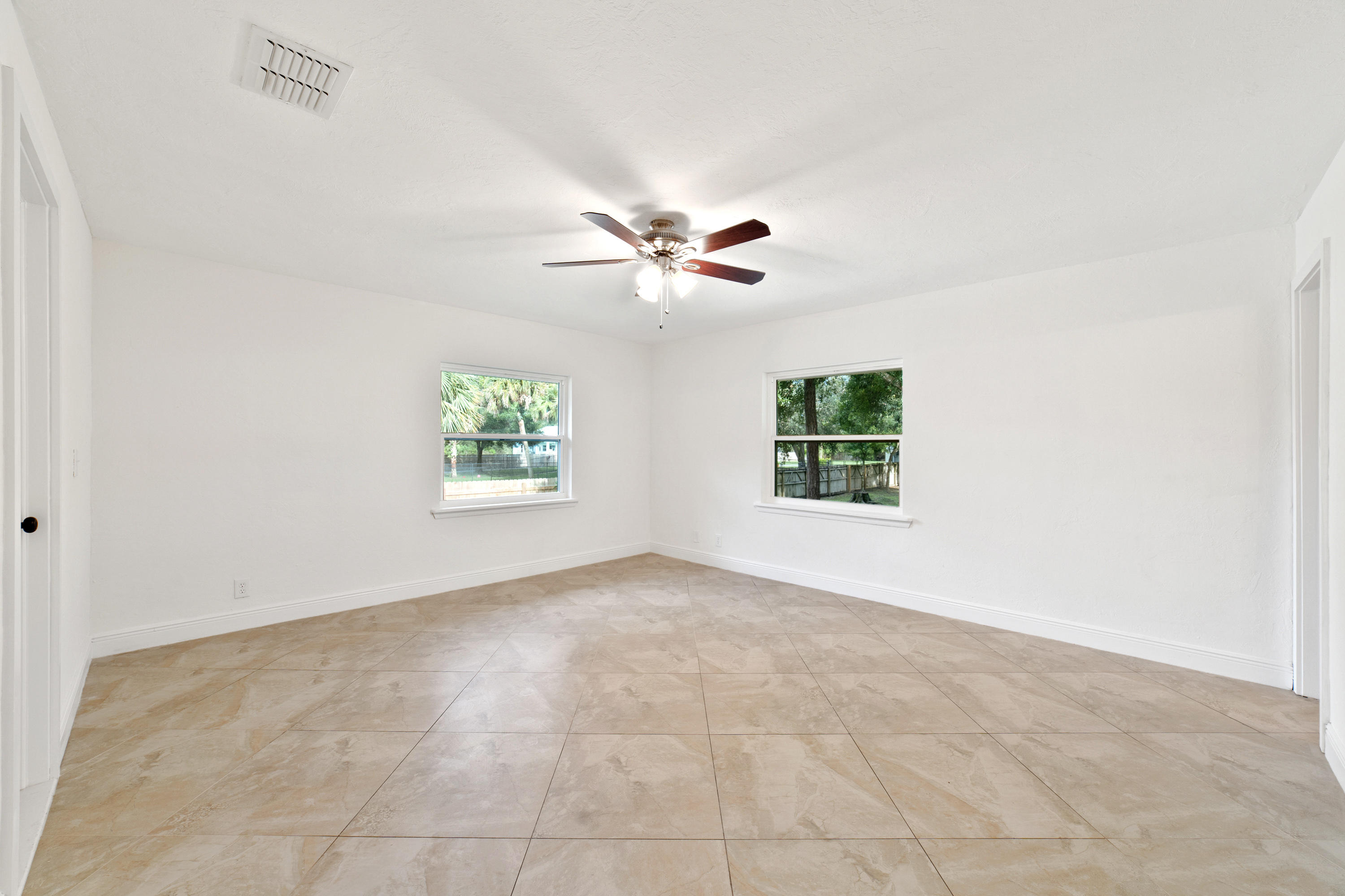 2926 Southwest 96th Street Stuart, FL 34997 - Photo 10 of 50 2926 SW 96th St