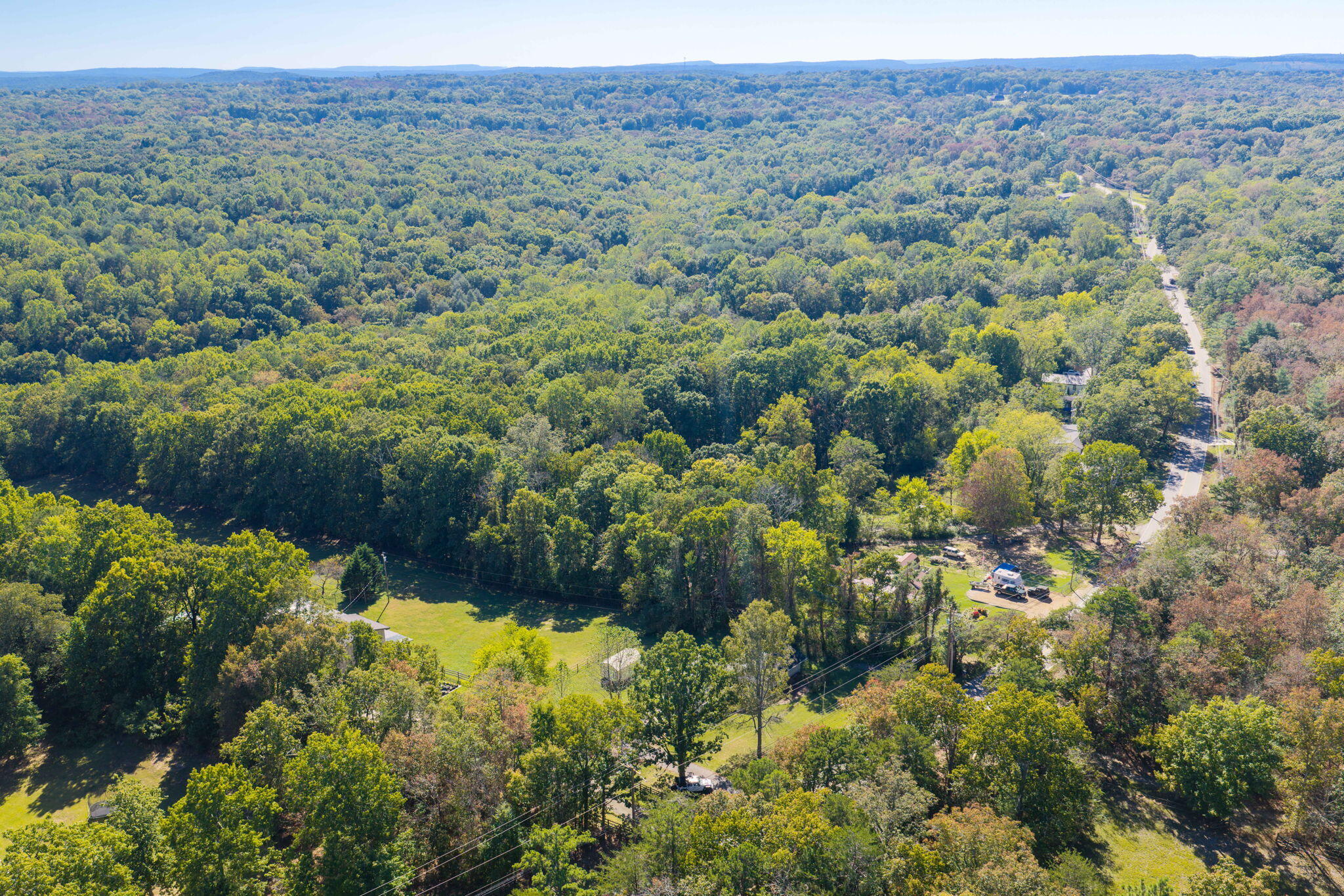 2402 Corral Road Signal Mountain, TN 37377 - Photo 37 of 42 41-web-or-mls-DJI_20260929160934_0711_D-
