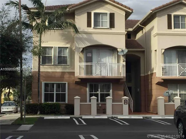 $3,300 | 8826 West Flagler Street, Unit 204, Miami, FL 33174