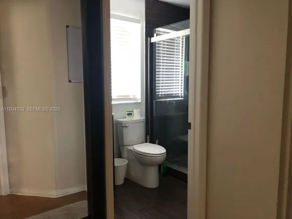 $2,950 | 8826 West Flagler Street, Unit 204, Miami, FL 33174