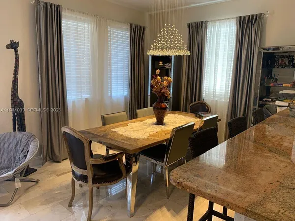 $2,950 | 8826 West Flagler Street, Unit 204, Miami, FL 33174