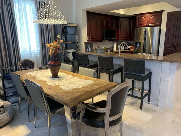 $2,950 | 8826 West Flagler Street, Unit 204, Miami, FL 33174