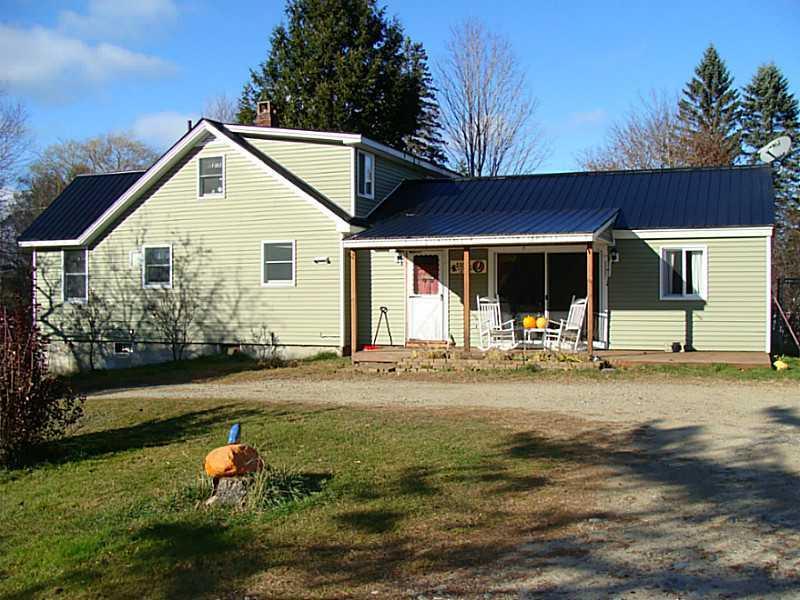 76 East Oxford Road South Paris, ME 04281 - Photo 1 of 24 Exterior Front.