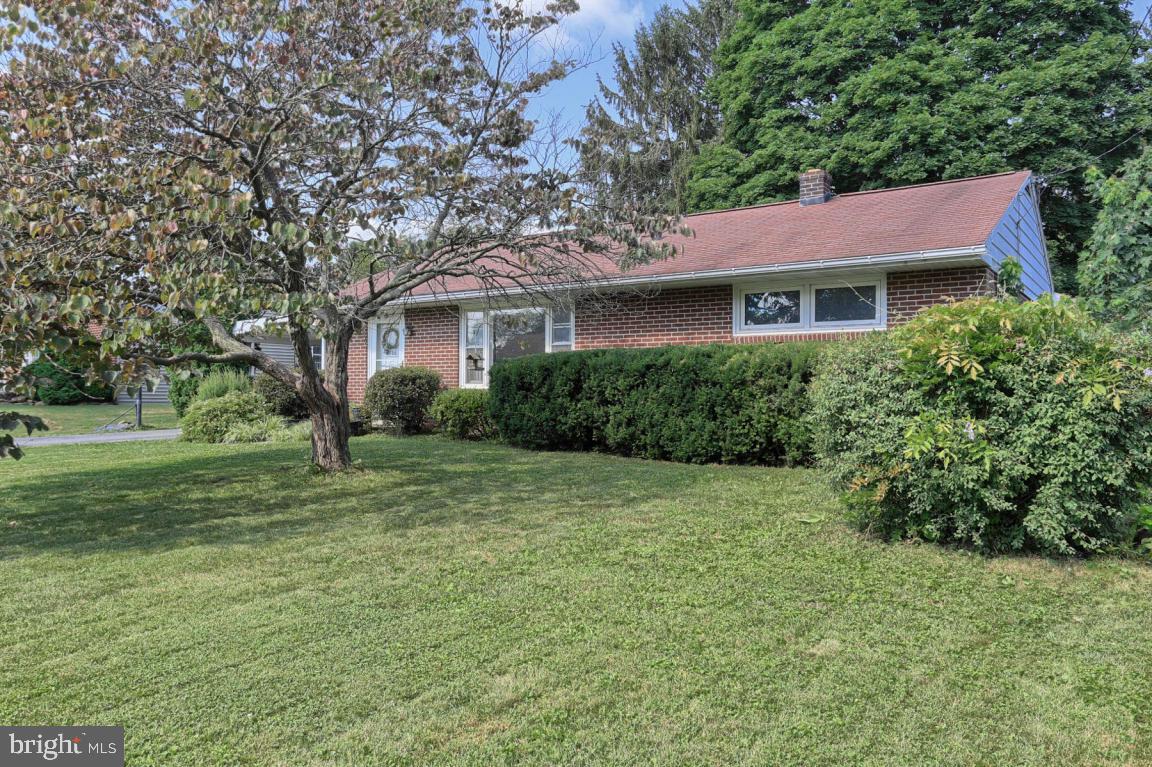 1866 Manor Ridge Drive Lancaster, PA 17603 - Photo 1 of 24 Gallery Image 1