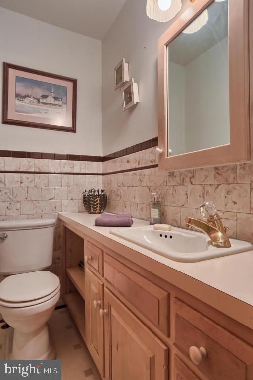 1866 Manor Ridge Drive Lancaster, PA 17603 - Photo 13 of 24 Gallery Image 13