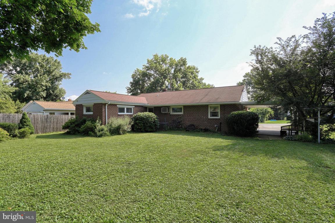 1866 Manor Ridge Drive Lancaster, PA 17603 - Photo 22 of 24 Gallery Image 22