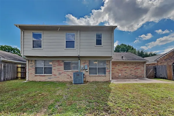 $1,900 | 5315 Hazelgrove Drive, Houston, TX 77084