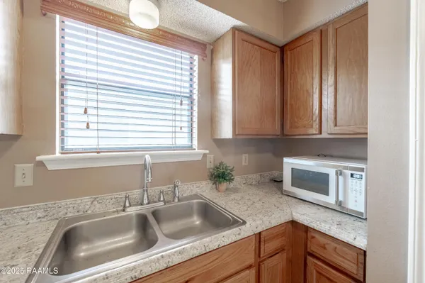 $105,000 | 100 Teal Lane, Unit 54, Lafayette, LA 70507