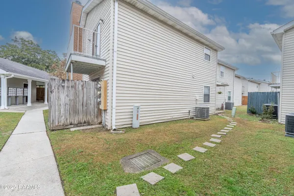 $105,000 | 100 Teal Lane, Unit 54, Lafayette, LA 70507