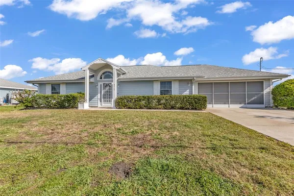 $275,000 | 8268 Southwest Sunnybreeze Road, Arcadia, FL 34269
