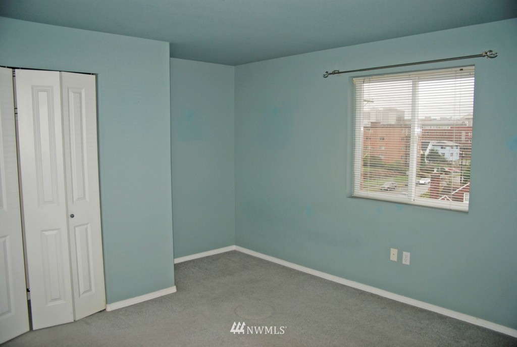 2522 Rucker Avenue, Unit 503 Everett, WA 98201 - Photo 11 of 15
