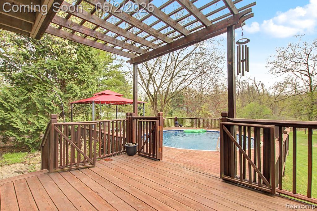 1160 South Garner Road Milford, MI 48380 - Photo 40 of 62 Gallery Image 40
