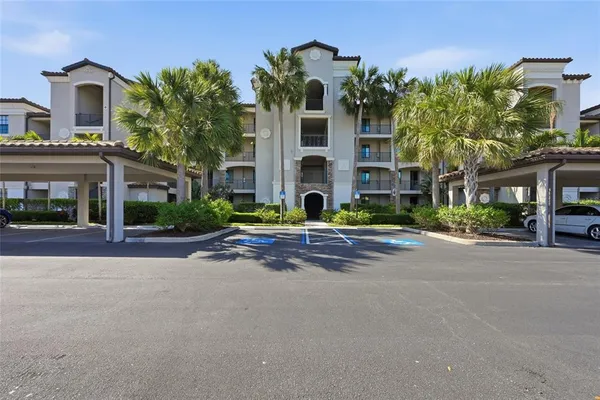 $259,900 | 16904 Vardon Terrace, Unit 205, Lakewood Ranch, FL 34211