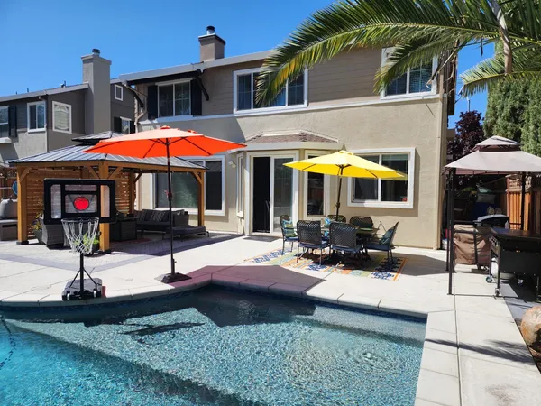 $749,900 | 2646-2646 Ozark Drive, Tracy, CA 95304