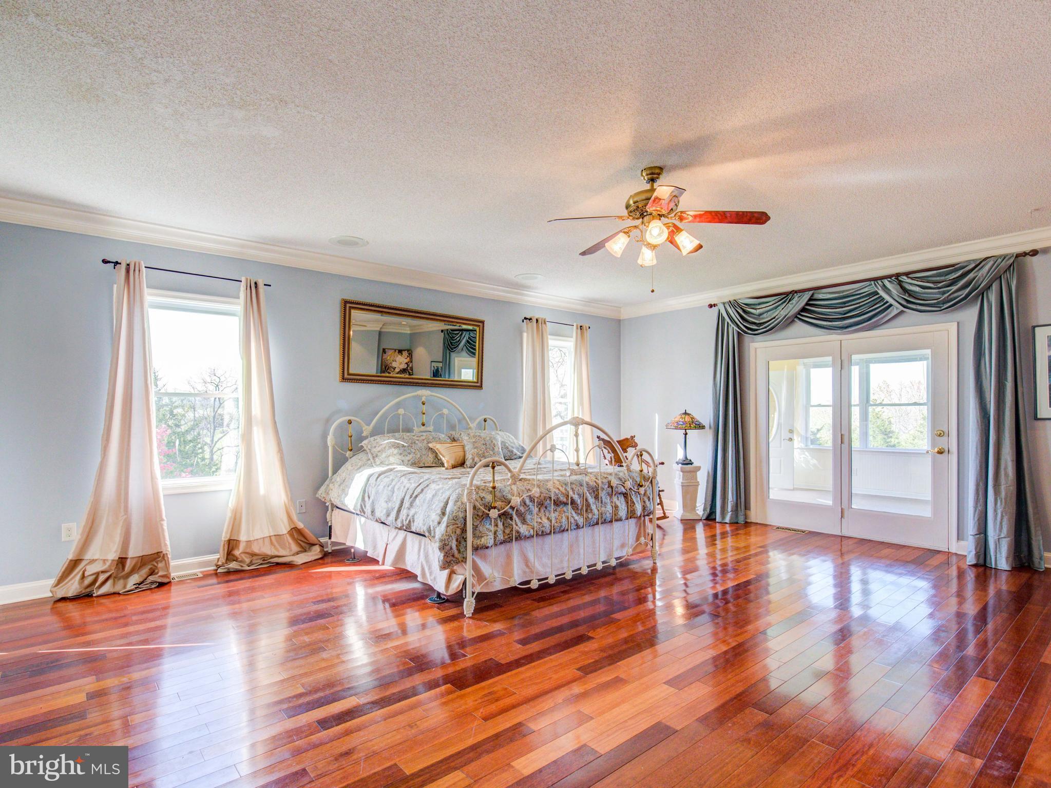 1038 Hites Road Middletown, VA 22645 - Photo 16 of 30 Interior (General)