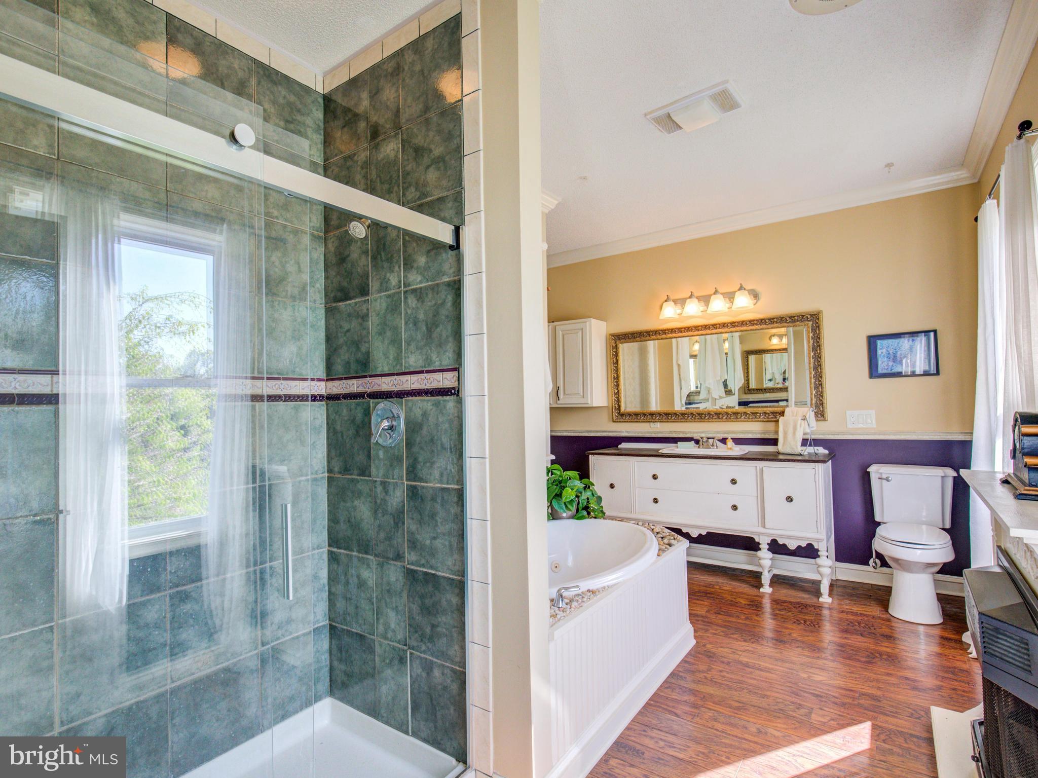 1038 Hites Road Middletown, VA 22645 - Photo 17 of 30 Interior (General)