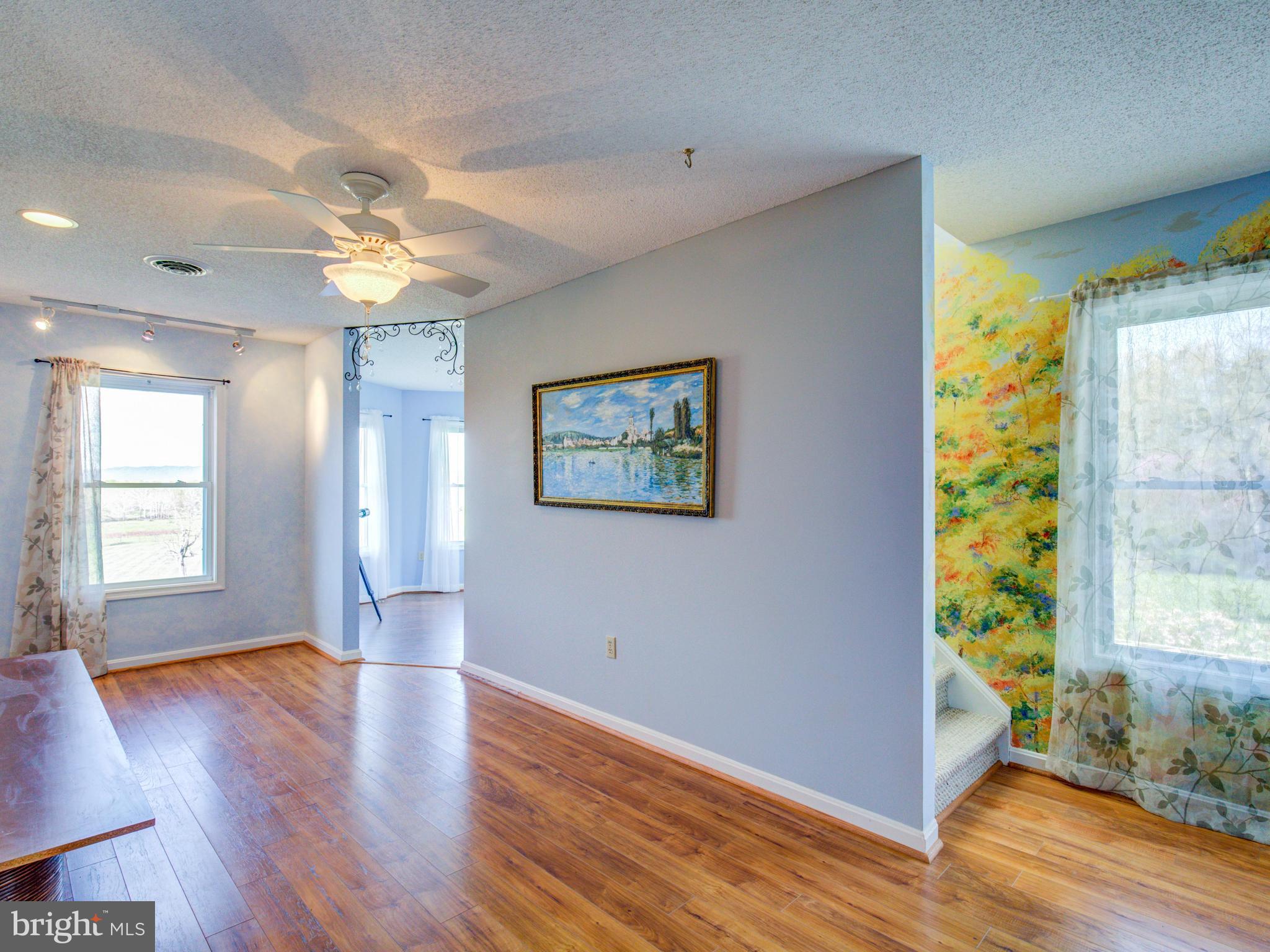 1038 Hites Road Middletown, VA 22645 - Photo 23 of 30 Interior (General)