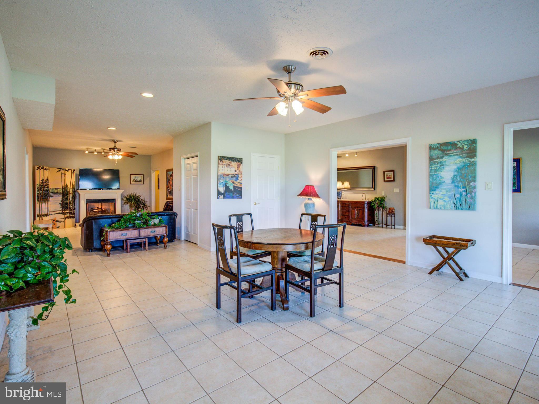 1038 Hites Road Middletown, VA 22645 - Photo 26 of 30 Interior (General)
