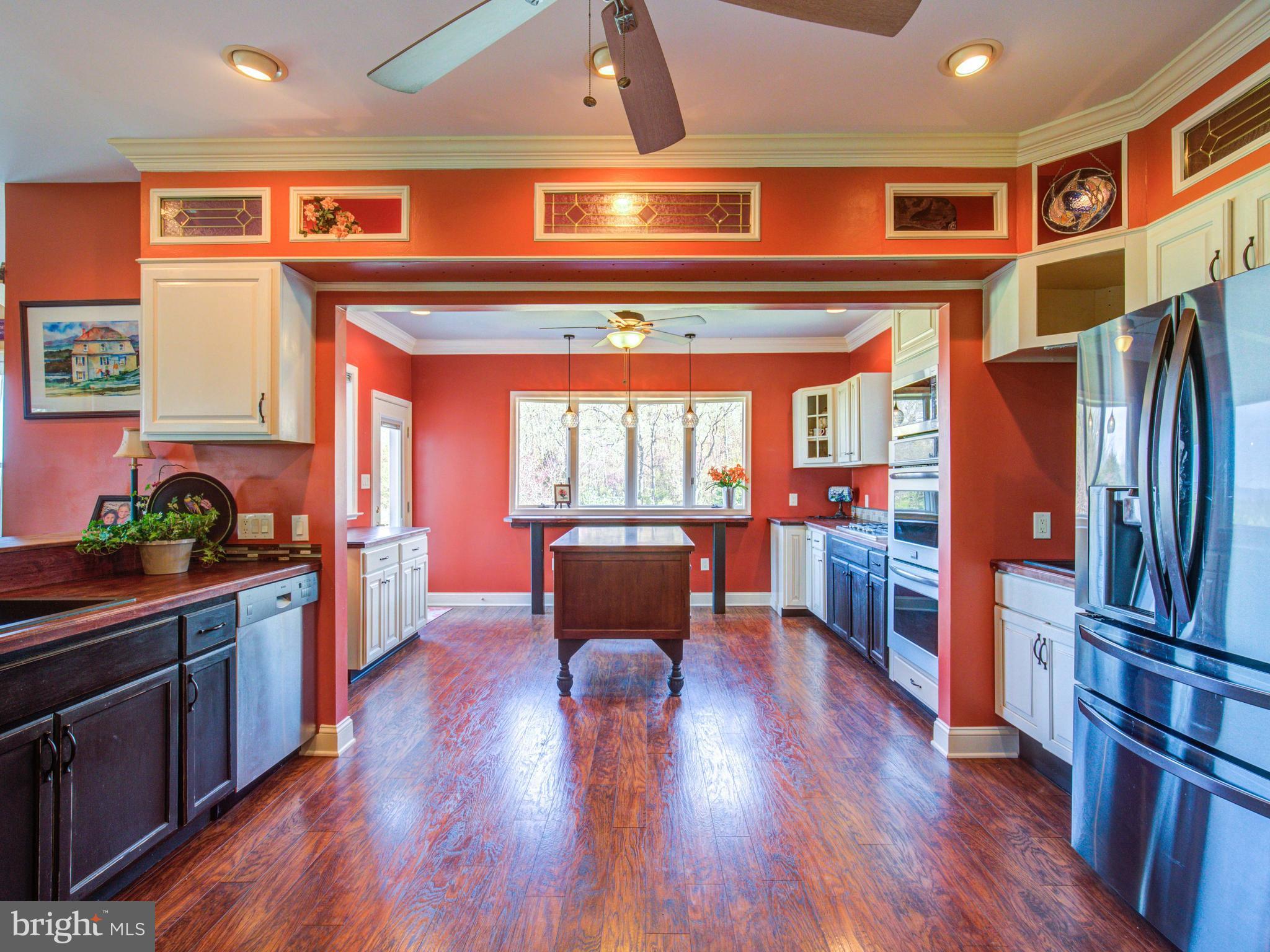 1038 Hites Road Middletown, VA 22645 - Photo 8 of 30 Interior (General)