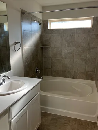 $1,795 | 572 Evening Star, Kyle, TX 78640