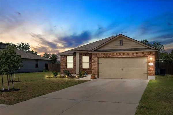 $1,795 | 572 Evening Star, Kyle, TX 78640