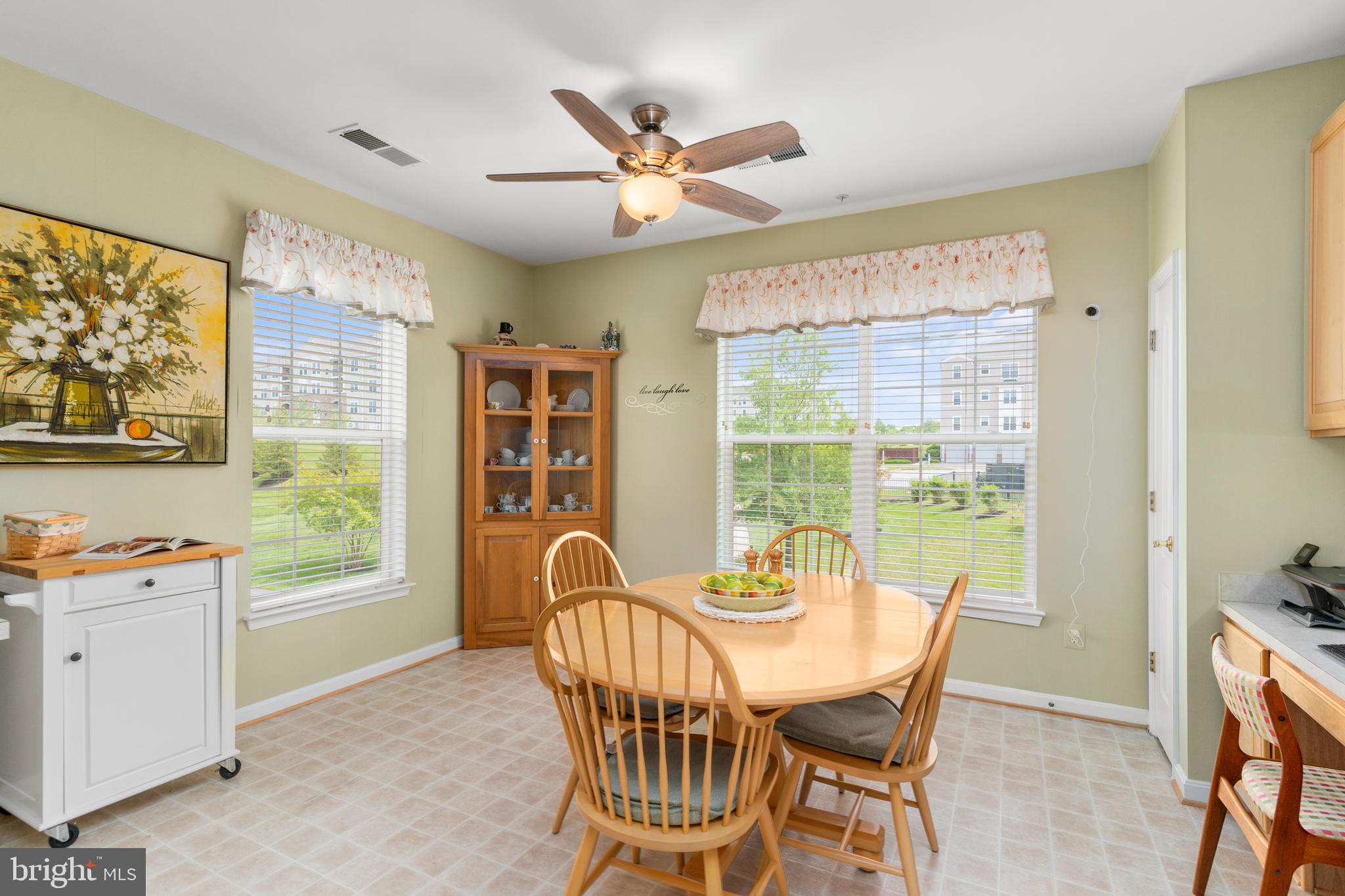 8601 Roaming Ridge Way, Unit 203 Odenton, MD 21113 - Photo 12 of 31 Breakfast Area