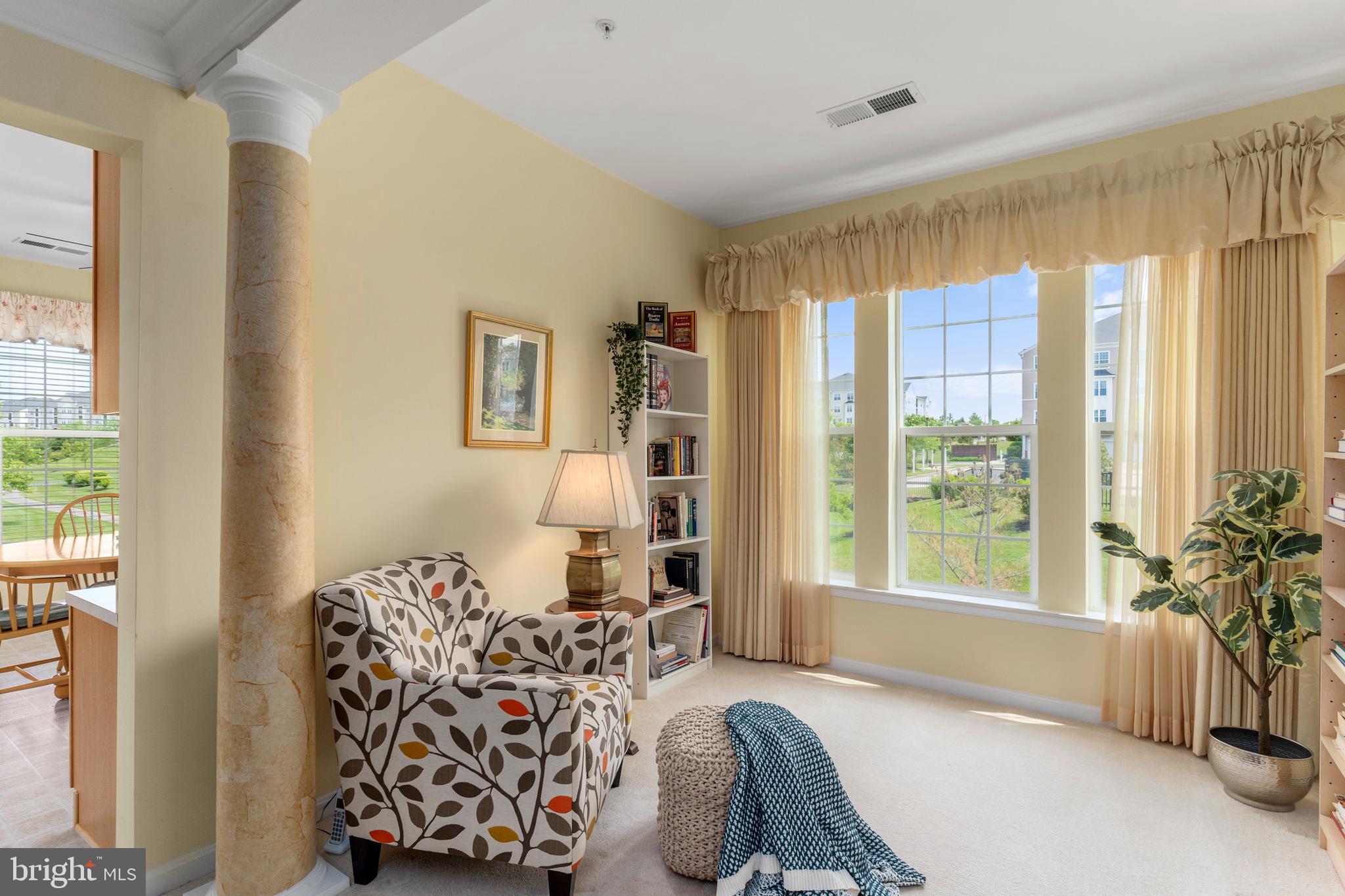 8601 Roaming Ridge Way, Unit 203 Odenton, MD 21113 - Photo 7 of 31 Sitting Room