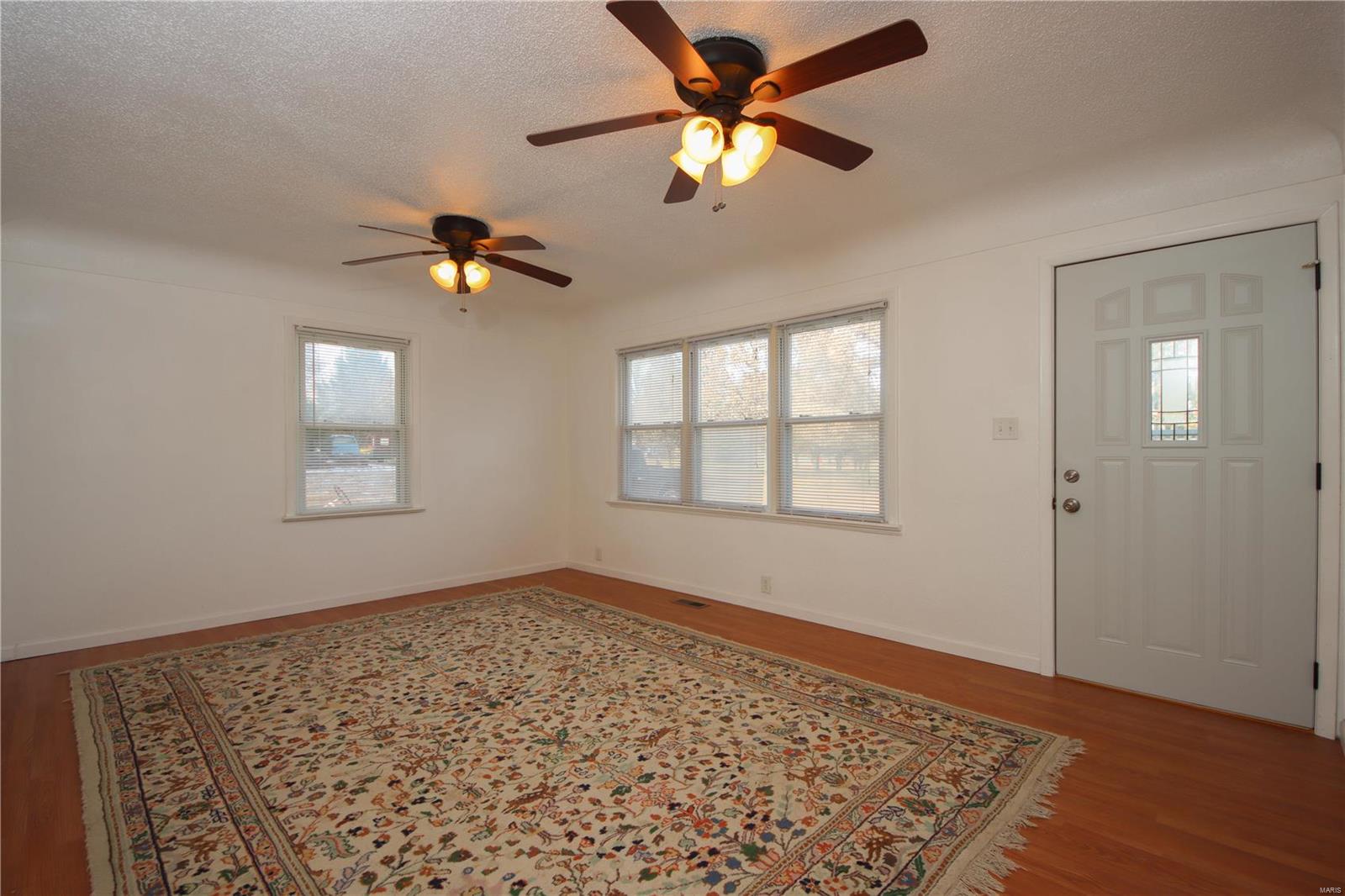 1306 South Clinton Road Caseyville, IL 62232 - Photo 3 of 31