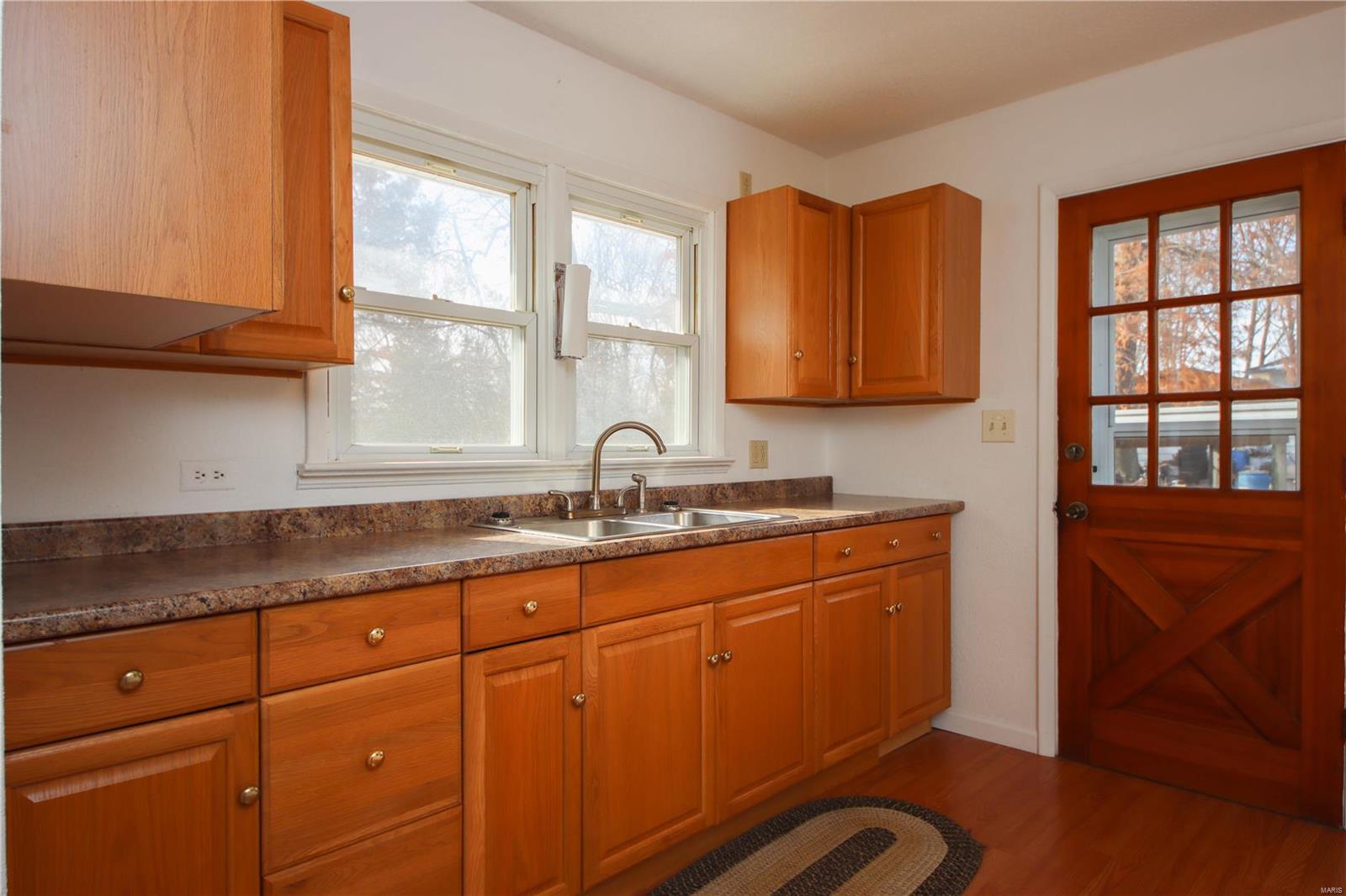 1306 South Clinton Road Caseyville, IL 62232 - Photo 7 of 31