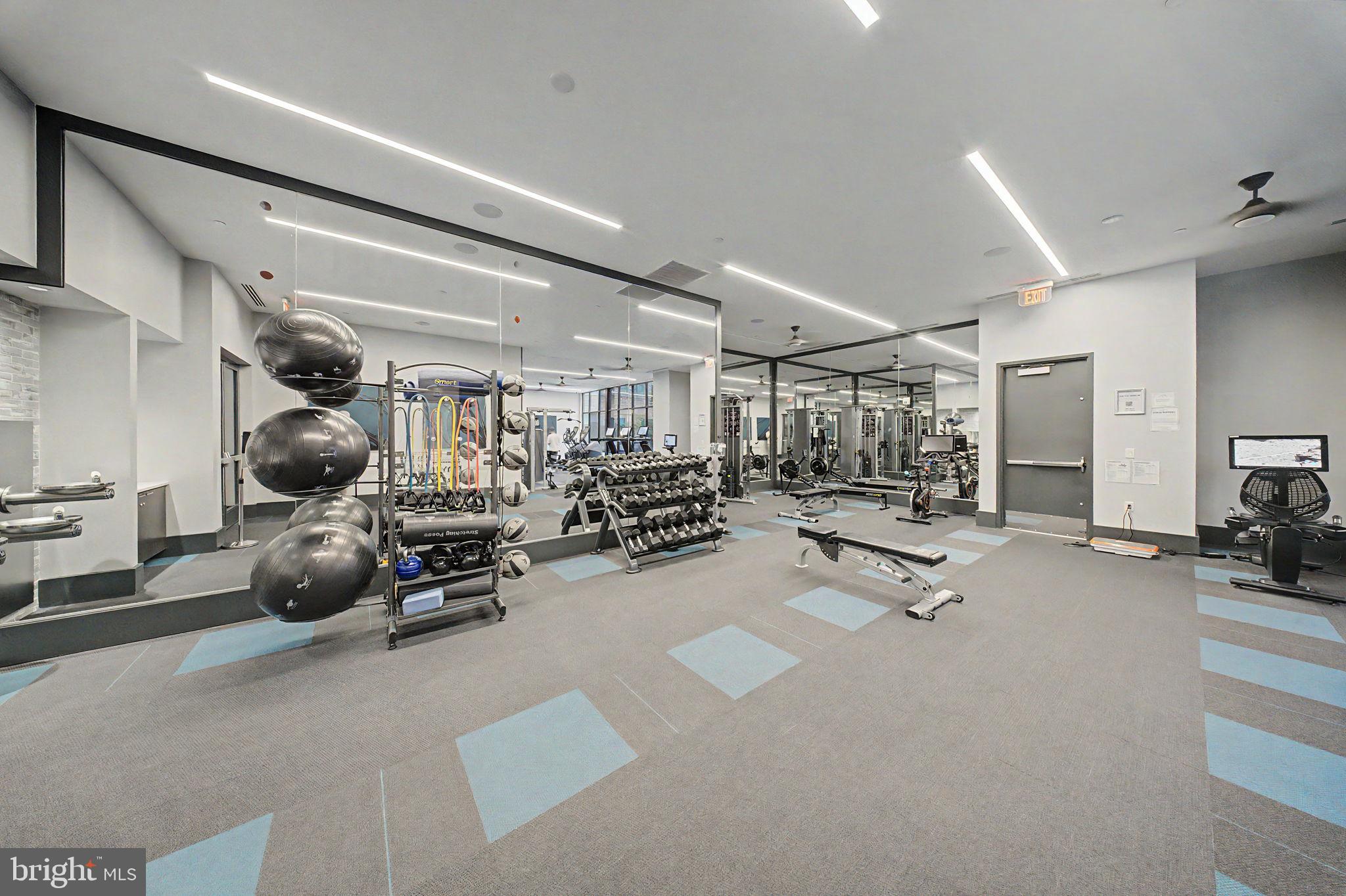 1761 Old Meadow Road, Unit 220 McLean, VA 22102 - Photo 25 of 32