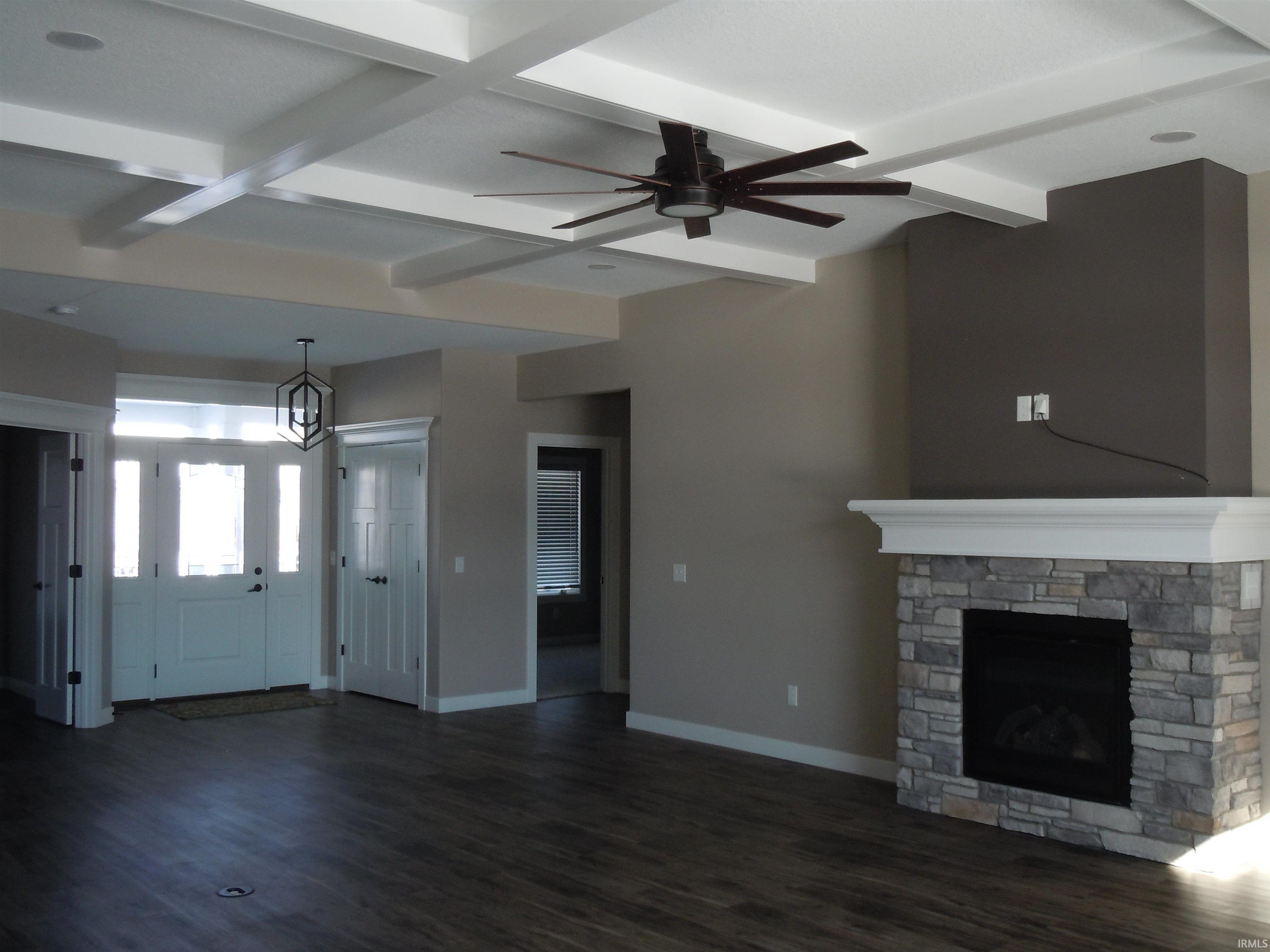 636 Sandringham Pass Fort Wayne, IN 46845 - Photo 4 of 28