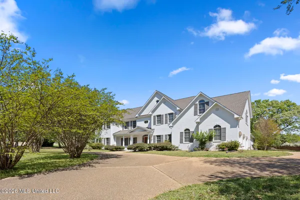 $875,000 | 104 Overbrook Hill, Ridgeland, MS 39157