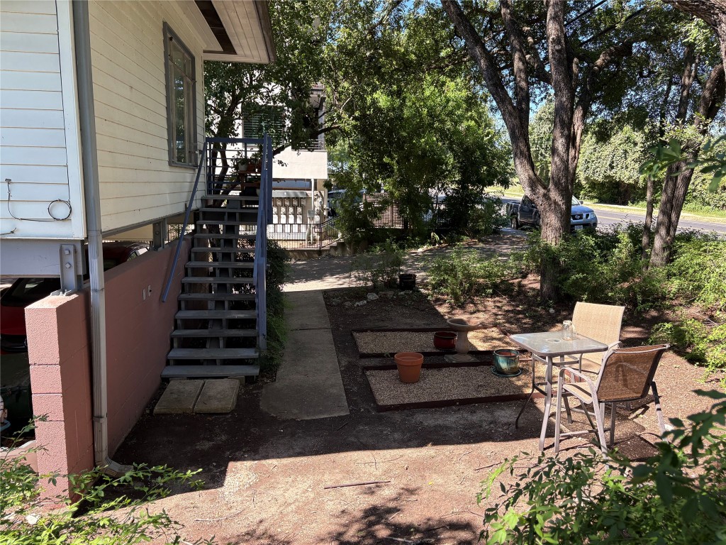 1302 Norwalk Lane Austin, TX 78703 - Photo 7 of 34 a view of outdoor space and deck