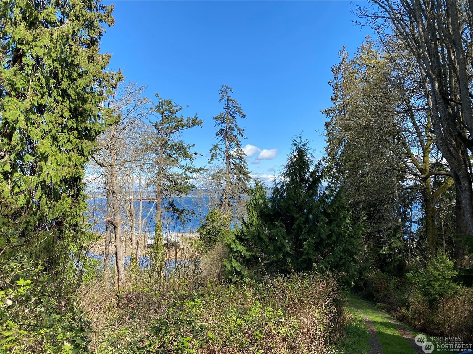 20844 President Point Road Northeast Kingston, WA 98346 - Photo 14 of 30 Gallery Image 14
