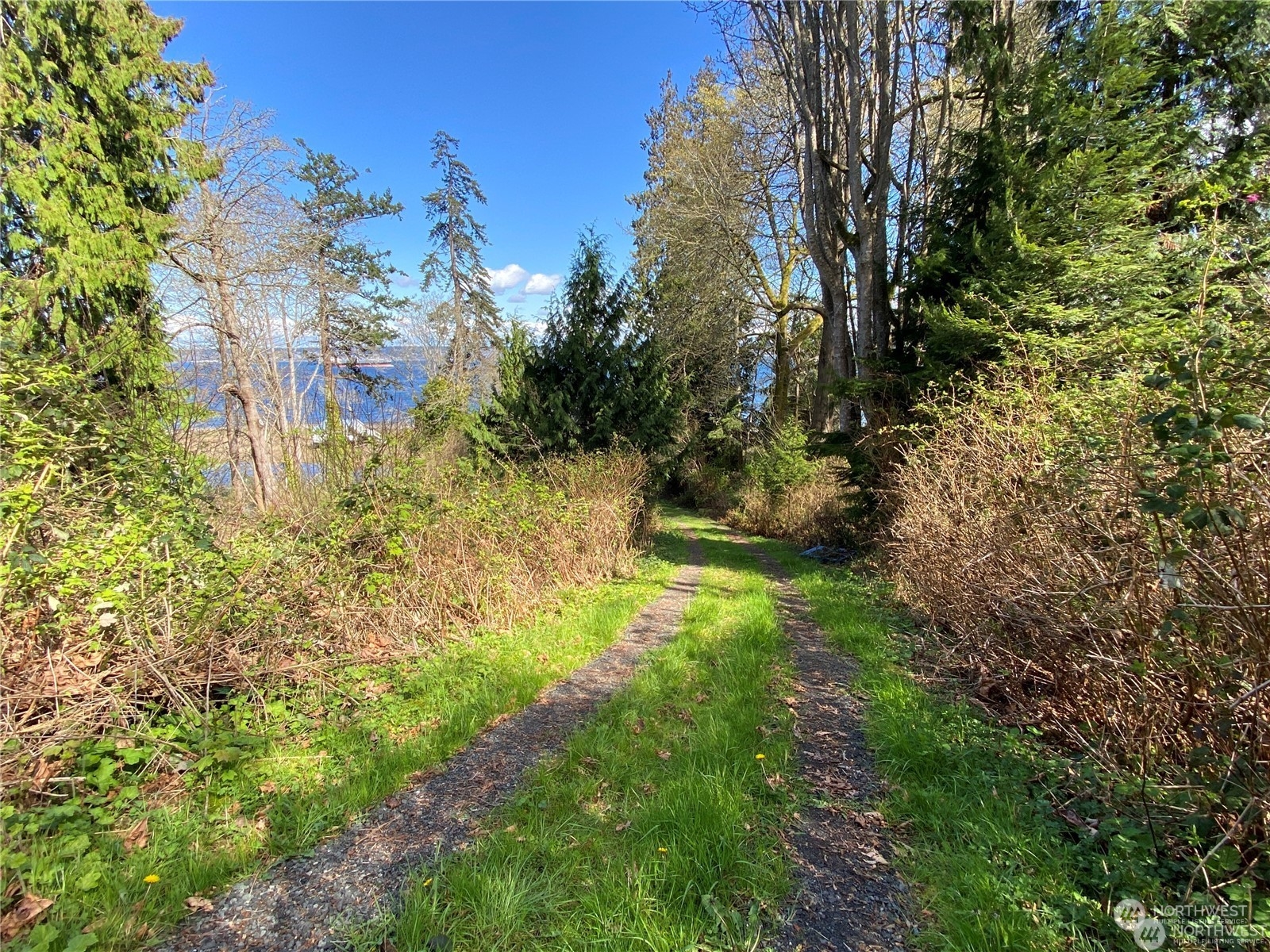 20844 President Point Road Northeast Kingston, WA 98346 - Photo 15 of 30 Gallery Image 15