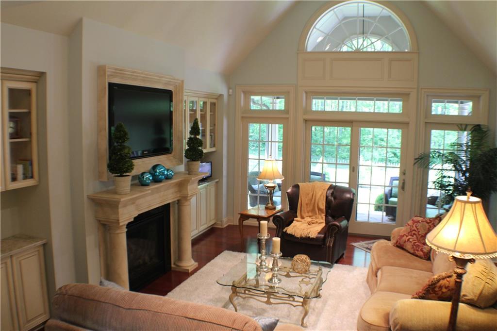 2667 Snake Run Road Wampum, PA 16157 - Photo 6 of 25 Living Room