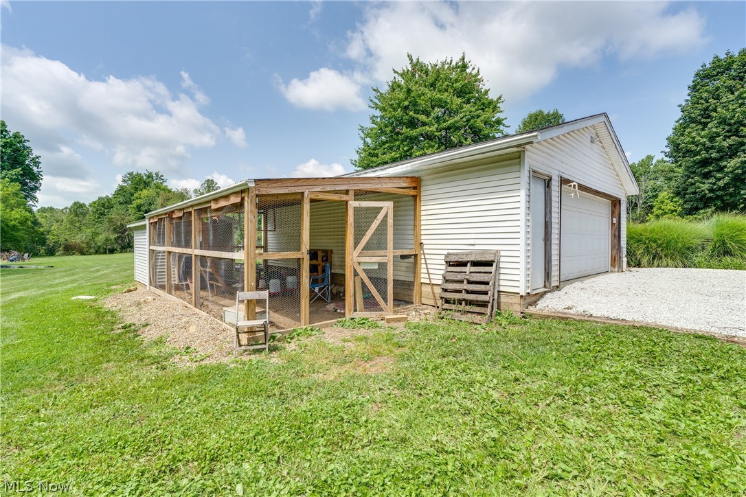 5972 Manchester Road Akron, OH 44319 - Photo 7 of 32