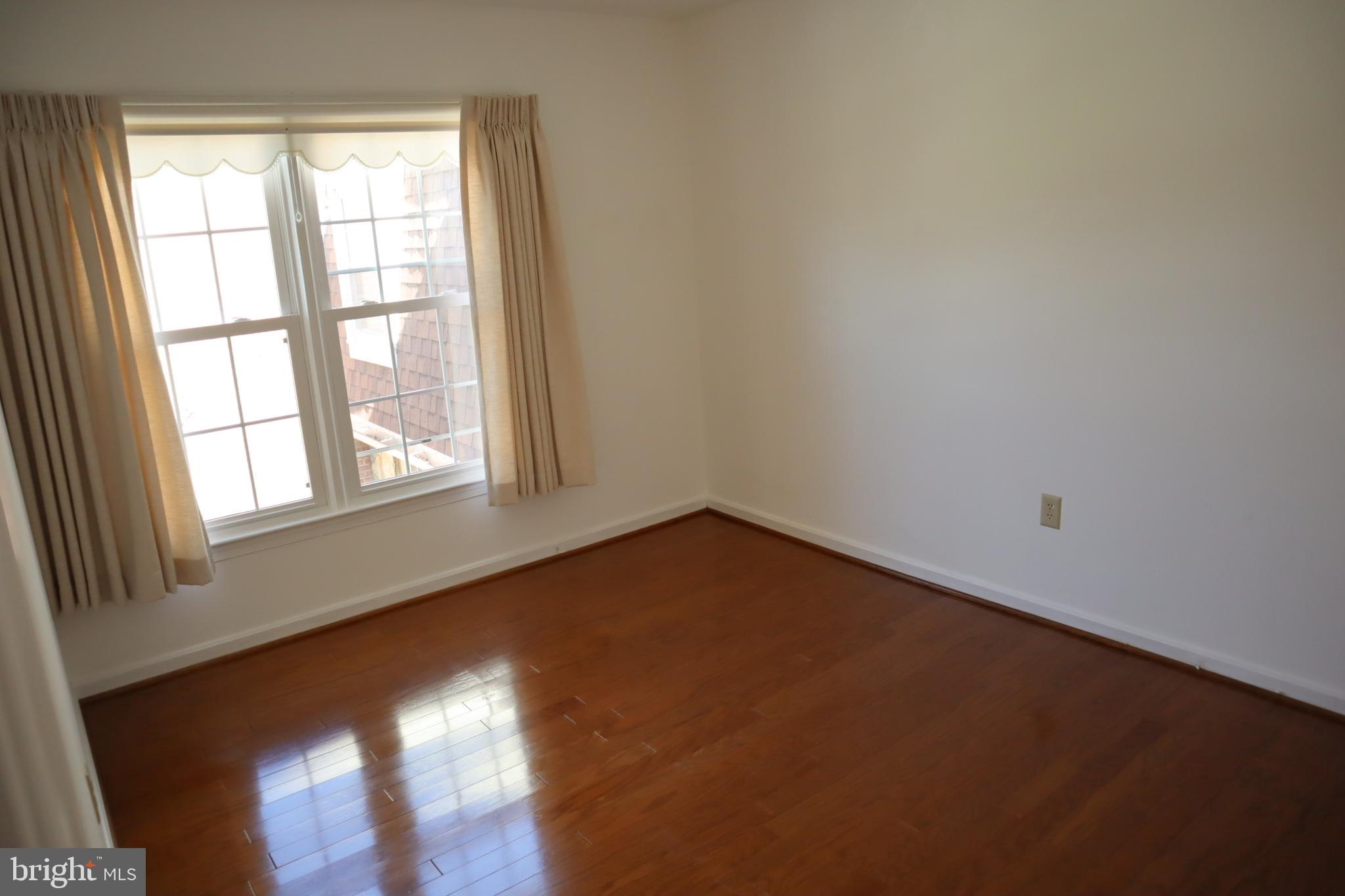 2467 McCormick Road Rockville, MD 20850 - Photo 14 of 27 Bdrm 2