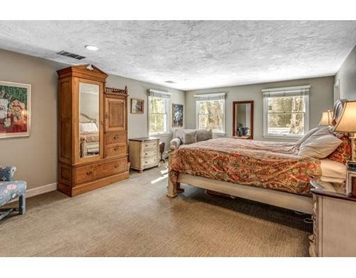 11 Oxbow Road Wayland, MA 01778 - Photo 16 of 27