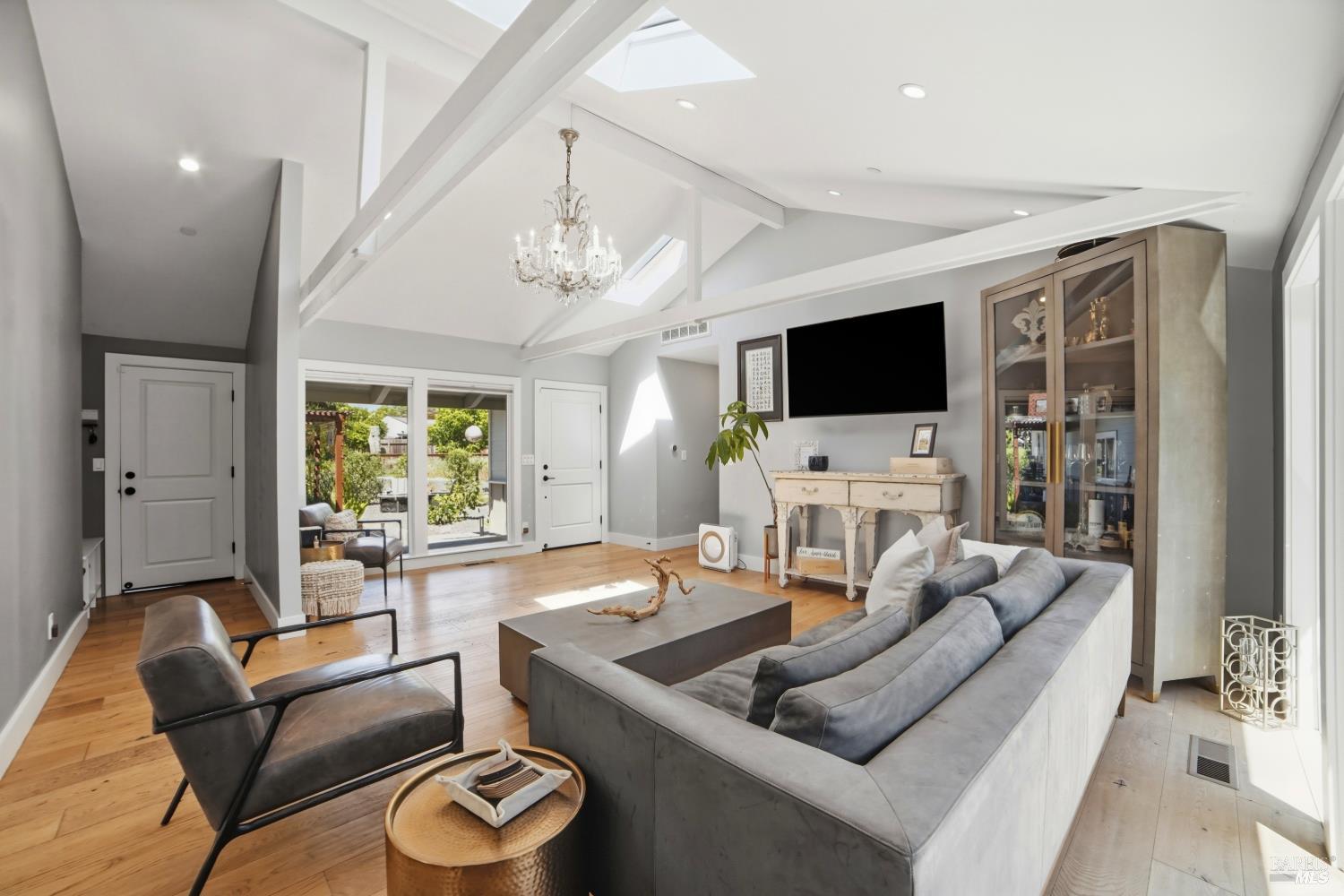 88 Calistoga Road Santa Rosa, CA 95409 - Photo 4 of 30