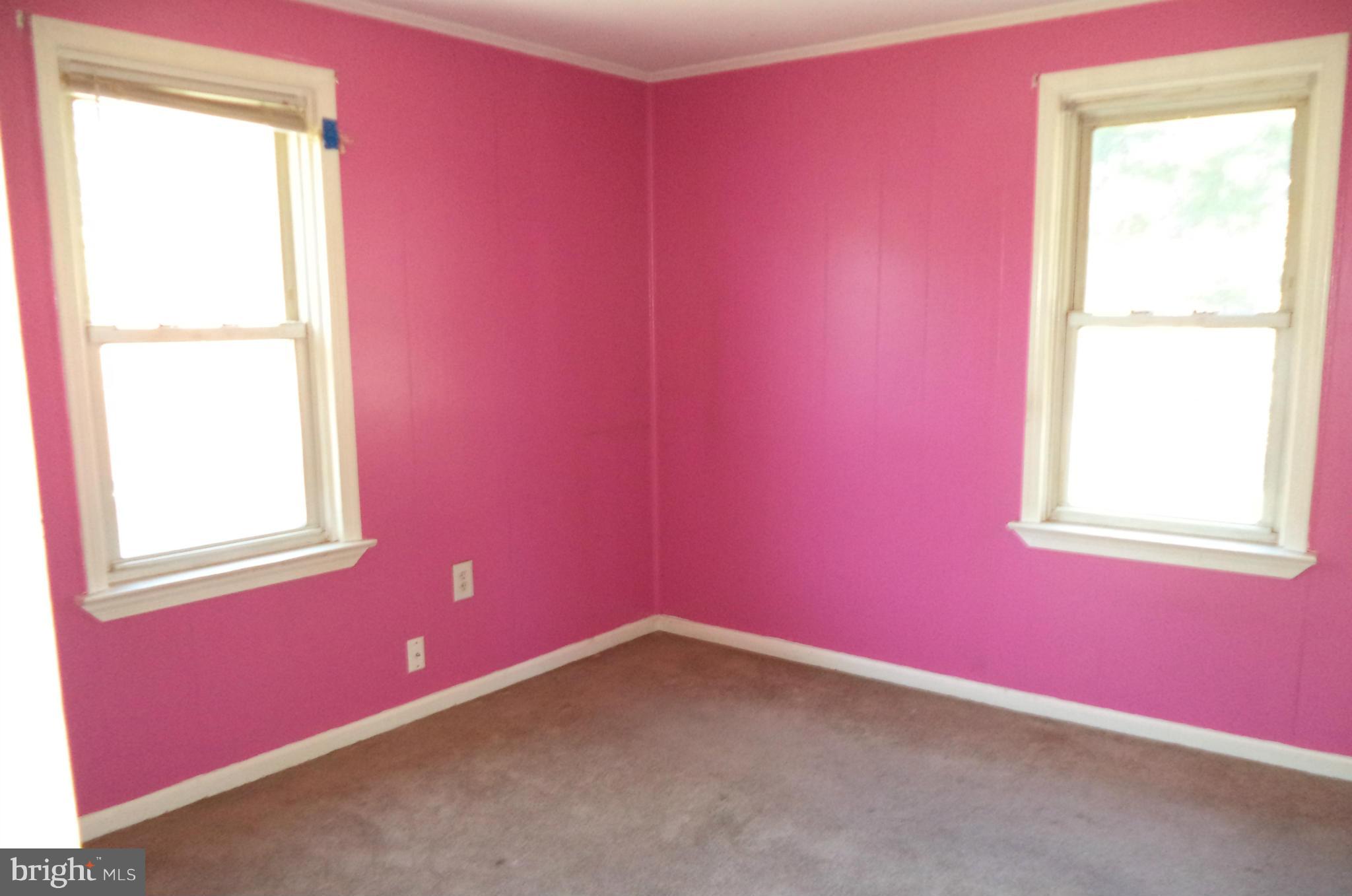 345 Devonshire Road Hagerstown, MD 21740 - Photo 12 of 14 Bedroom 1