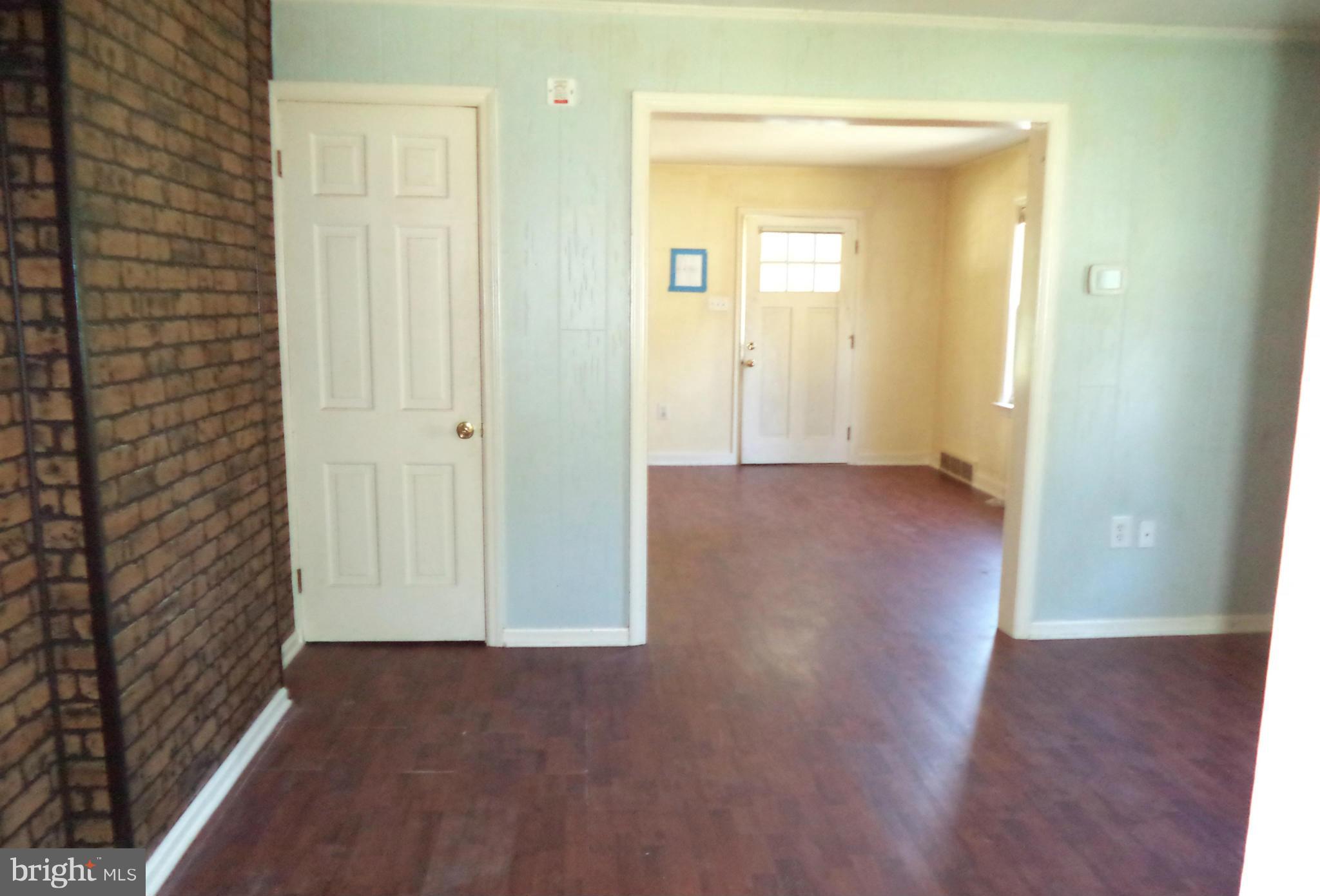 345 Devonshire Road Hagerstown, MD 21740 - Photo 5 of 14 Dining Room