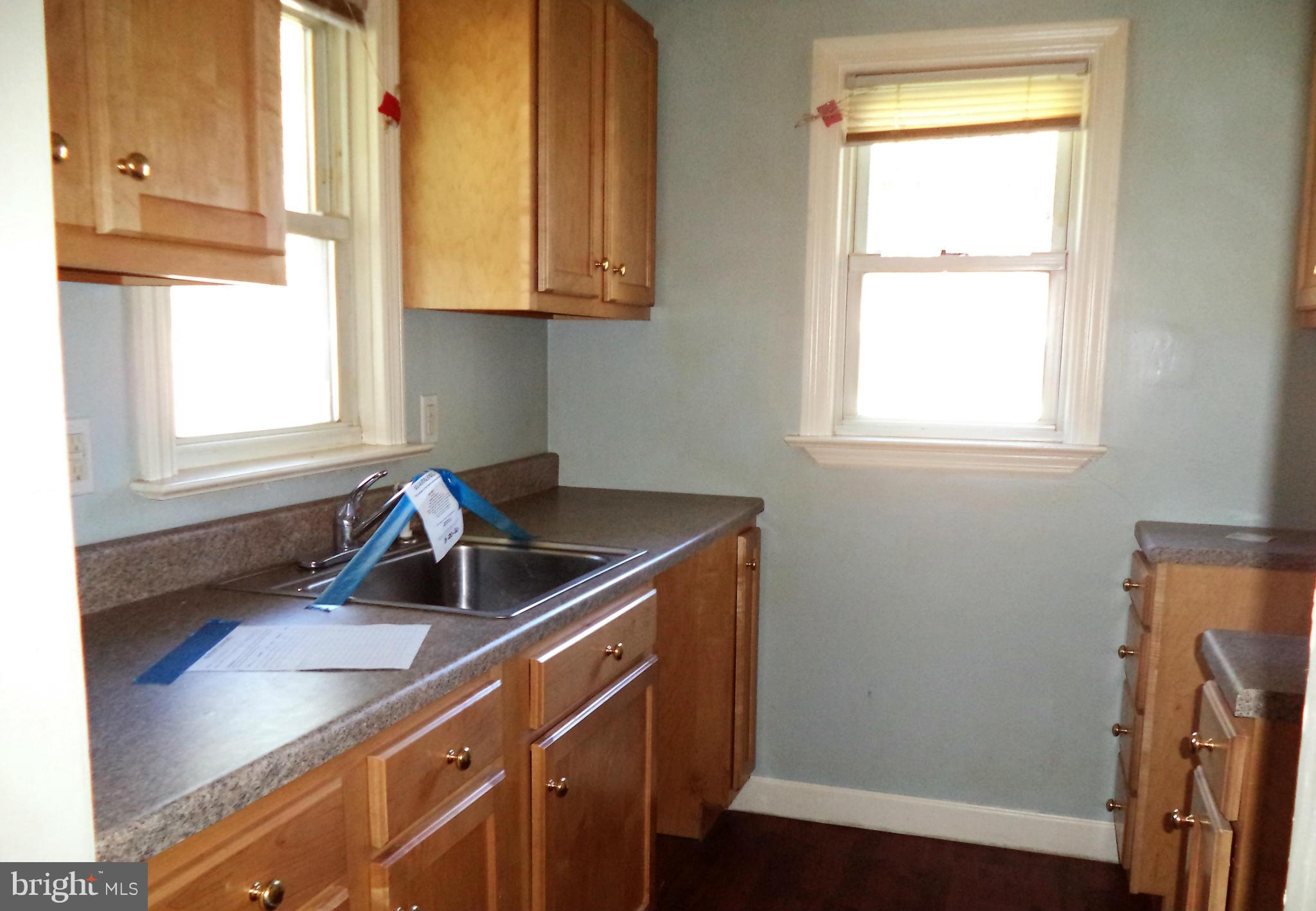 345 Devonshire Road Hagerstown, MD 21740 - Photo 6 of 14 Kitchen