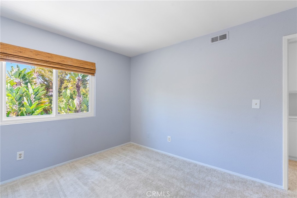 2204 Recodo Court Carlsbad, CA 92009 - Photo 26 of 44 an empty room with a window