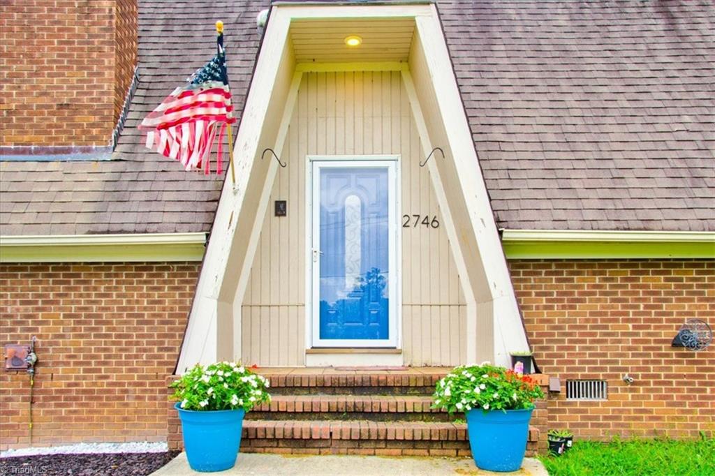 2746 Pleasant Ridge Road Summerfield, NC 27358 - Photo 2 of 36