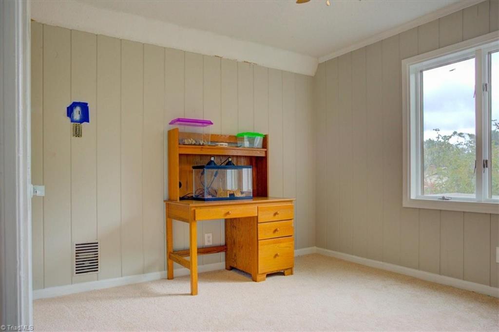 2746 Pleasant Ridge Road Summerfield, NC 27358 - Photo 21 of 36